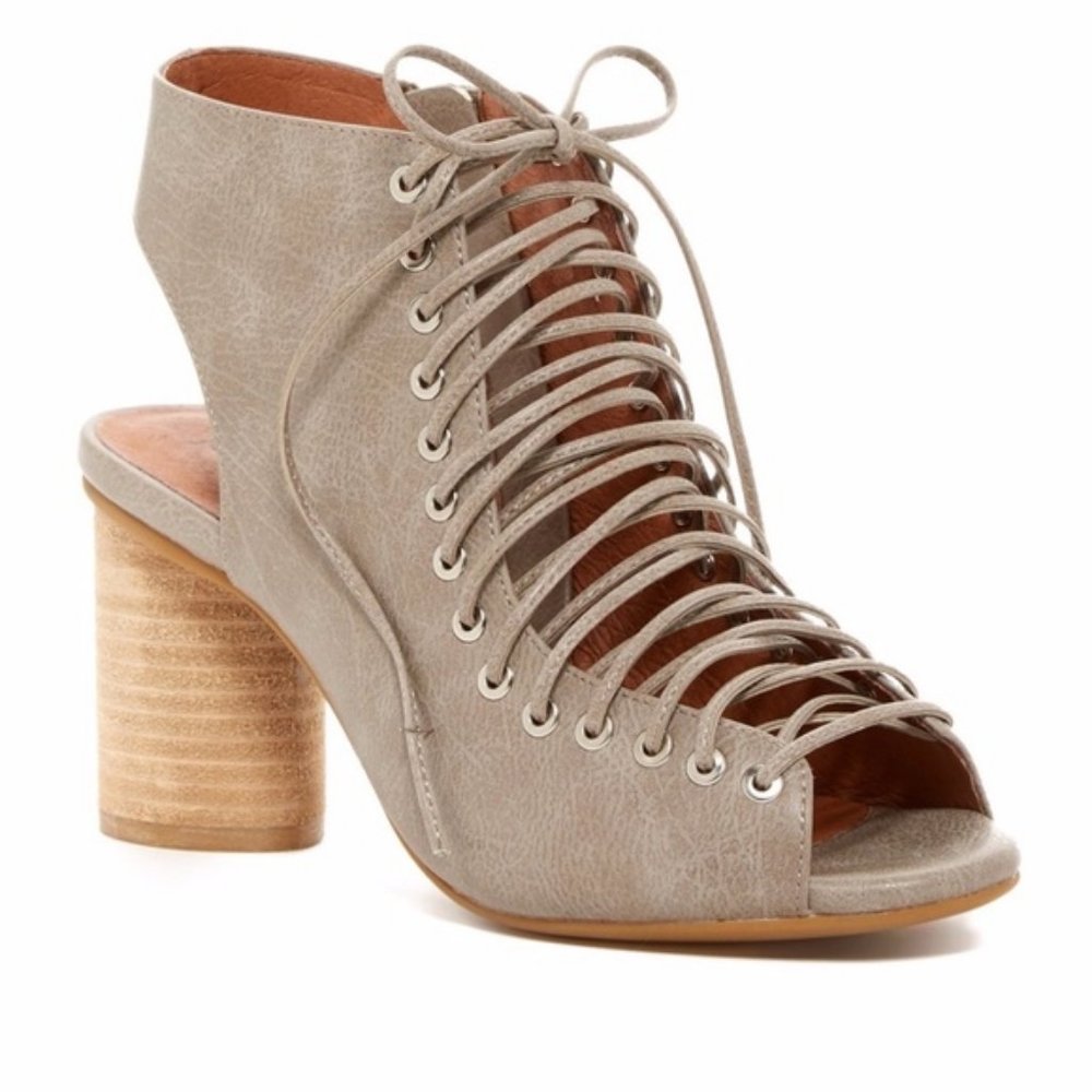 SALE • Jeffrey Campbell Covet Lace-up Sandal